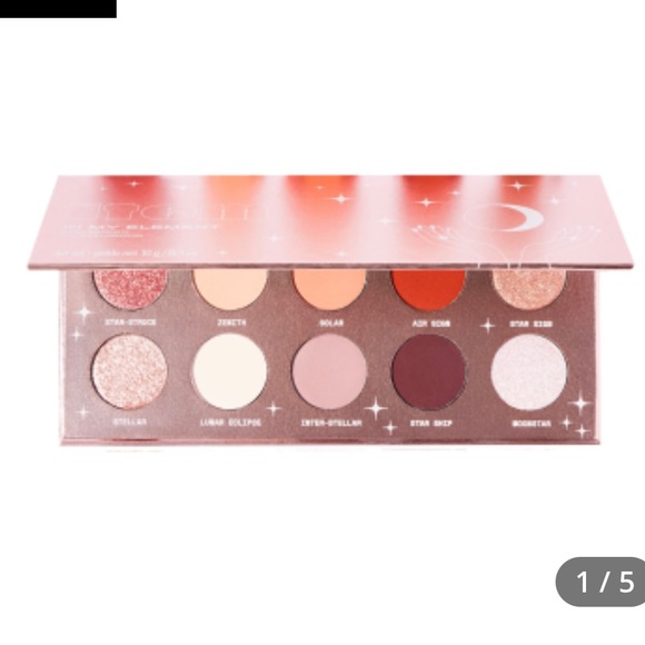 ITEM BEAUTY BY ADDISON RAE
In My Element Eyeshadow Palette - Picture 2 of 4